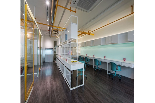 港闸区厂房办公室装修中管理工人的技巧