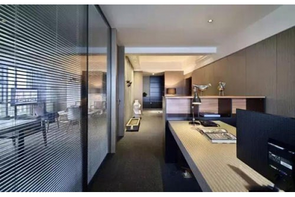 办公楼如何设计显得宽敞明亮？